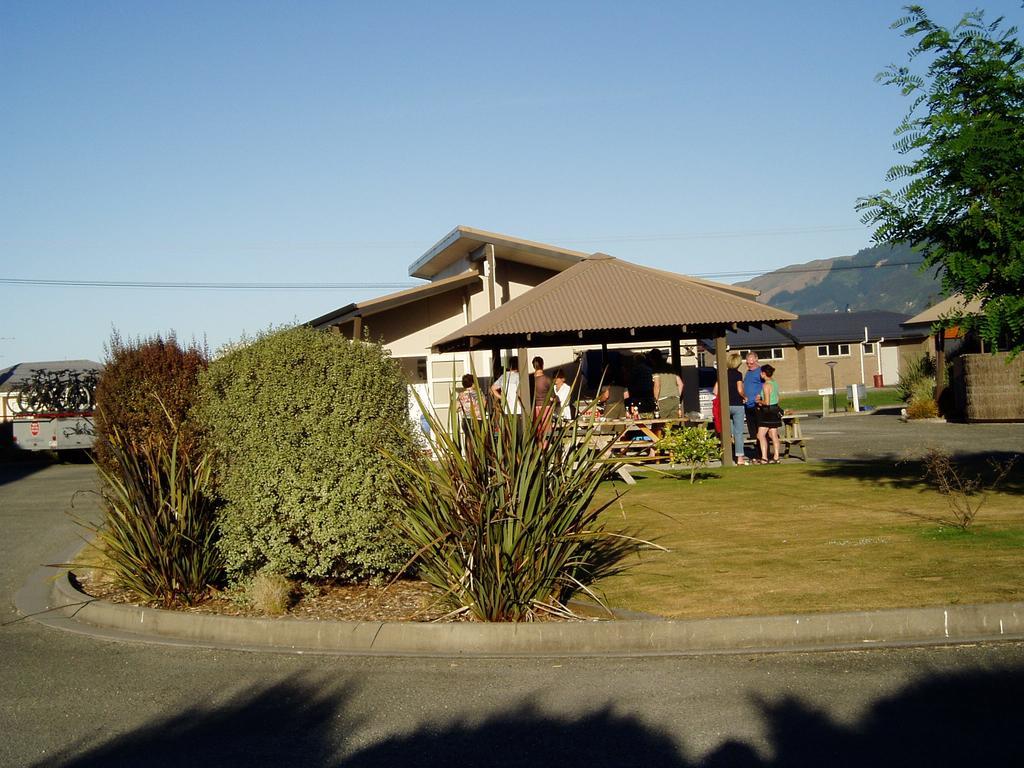 Mohua Motel 4*